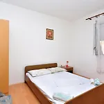 Xi איוואן דולץ